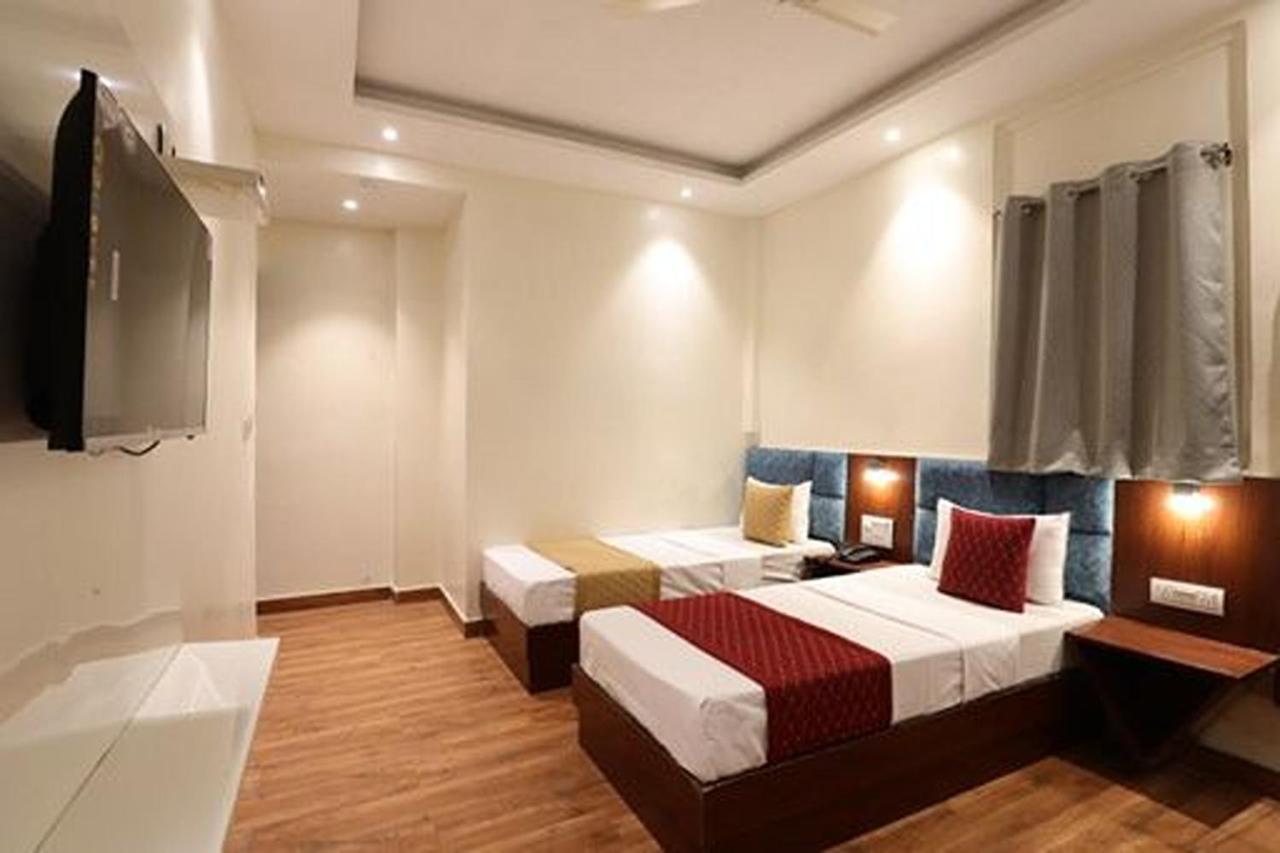 Amrit Hotel 新德里 外观 照片
