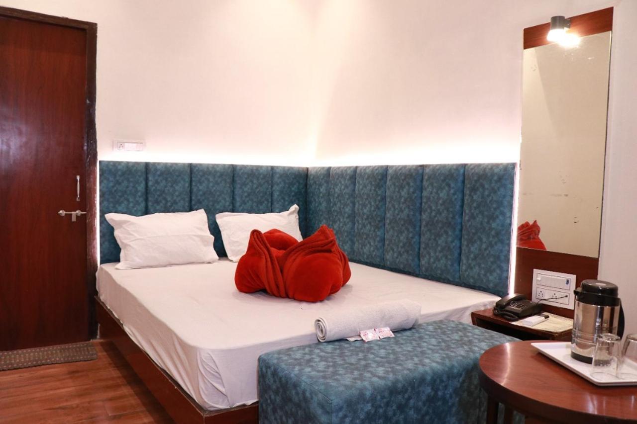 Amrit Hotel 新德里 外观 照片