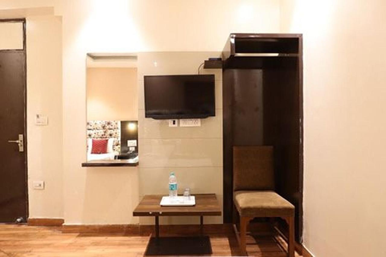 Amrit Hotel 新德里 外观 照片
