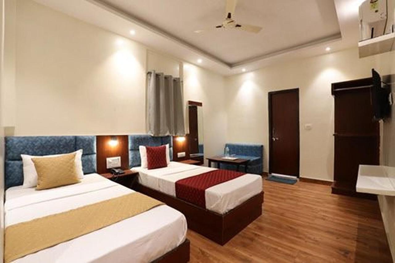 Amrit Hotel 新德里 外观 照片
