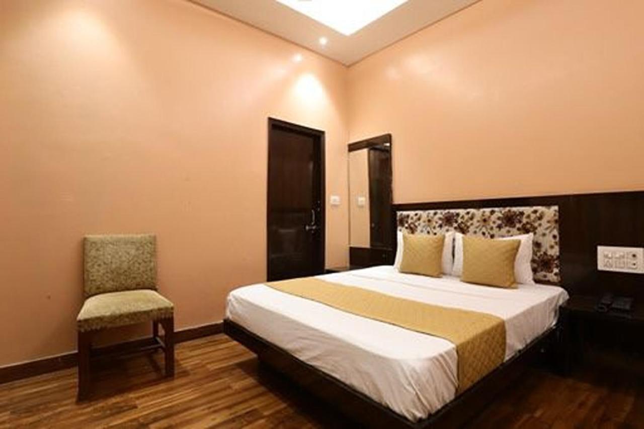 Amrit Hotel 新德里 外观 照片